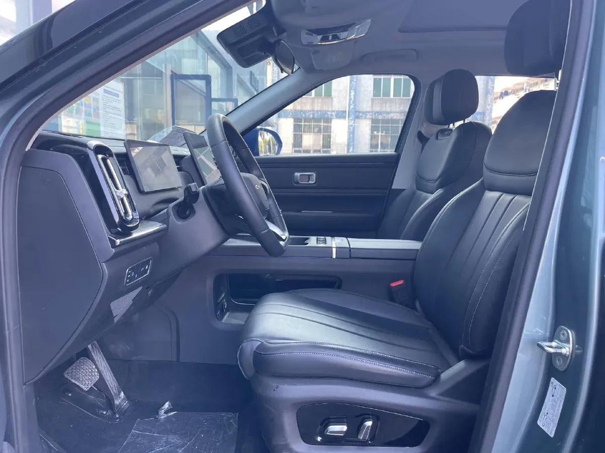 2024 Chery Exploration 06 C-DM 1.5T 156HP L4 DHT PHEV 18.3KWH,autocango,china used car exporter,china ev exporter,chinese used car exporter,chinese used ev exporter