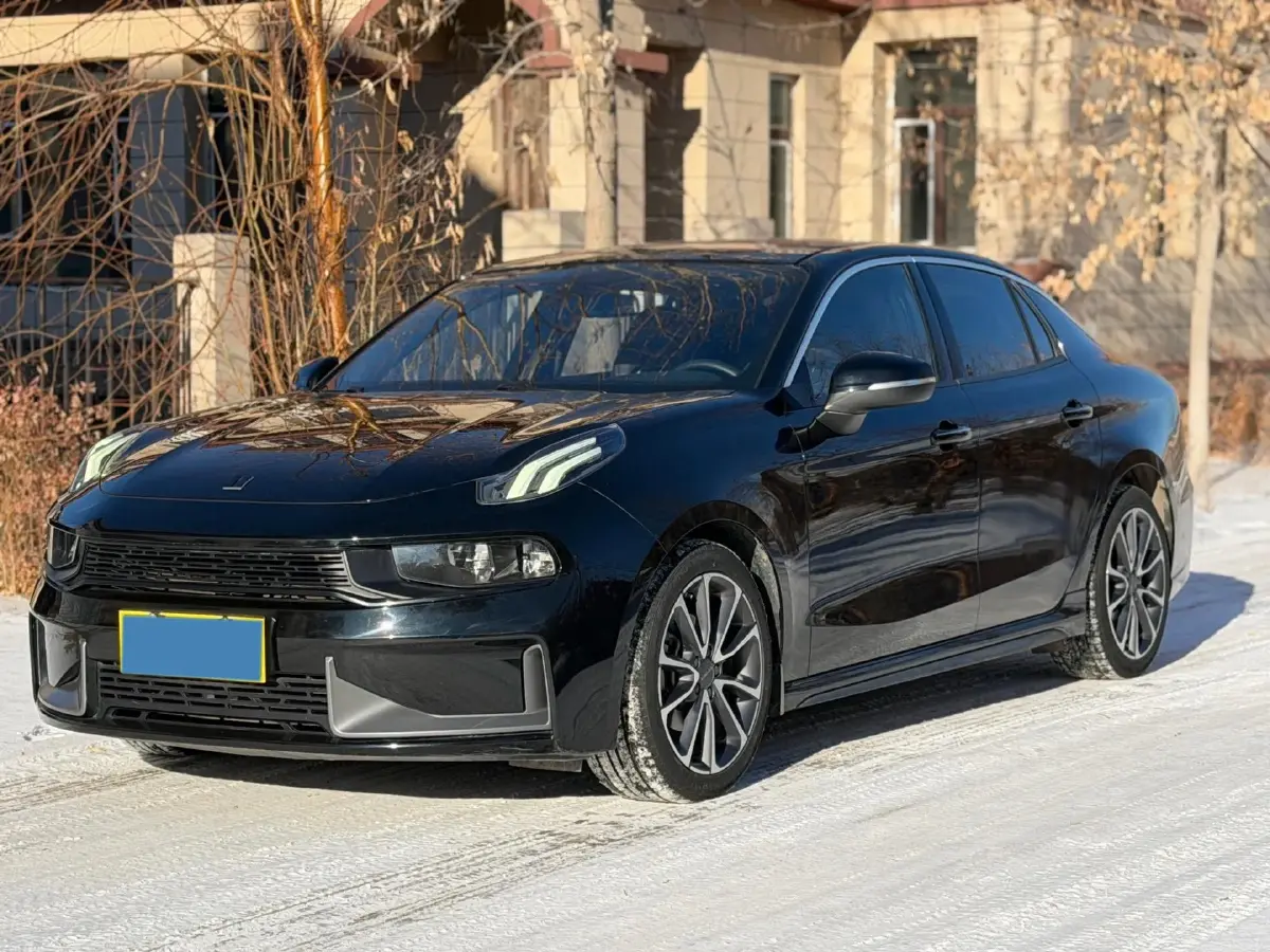 2021 LYNK&CO 03 2.0T 190HP L4 6AT