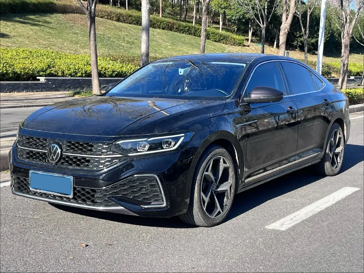 2022 Xpeng P7 BEV 60.2KWH