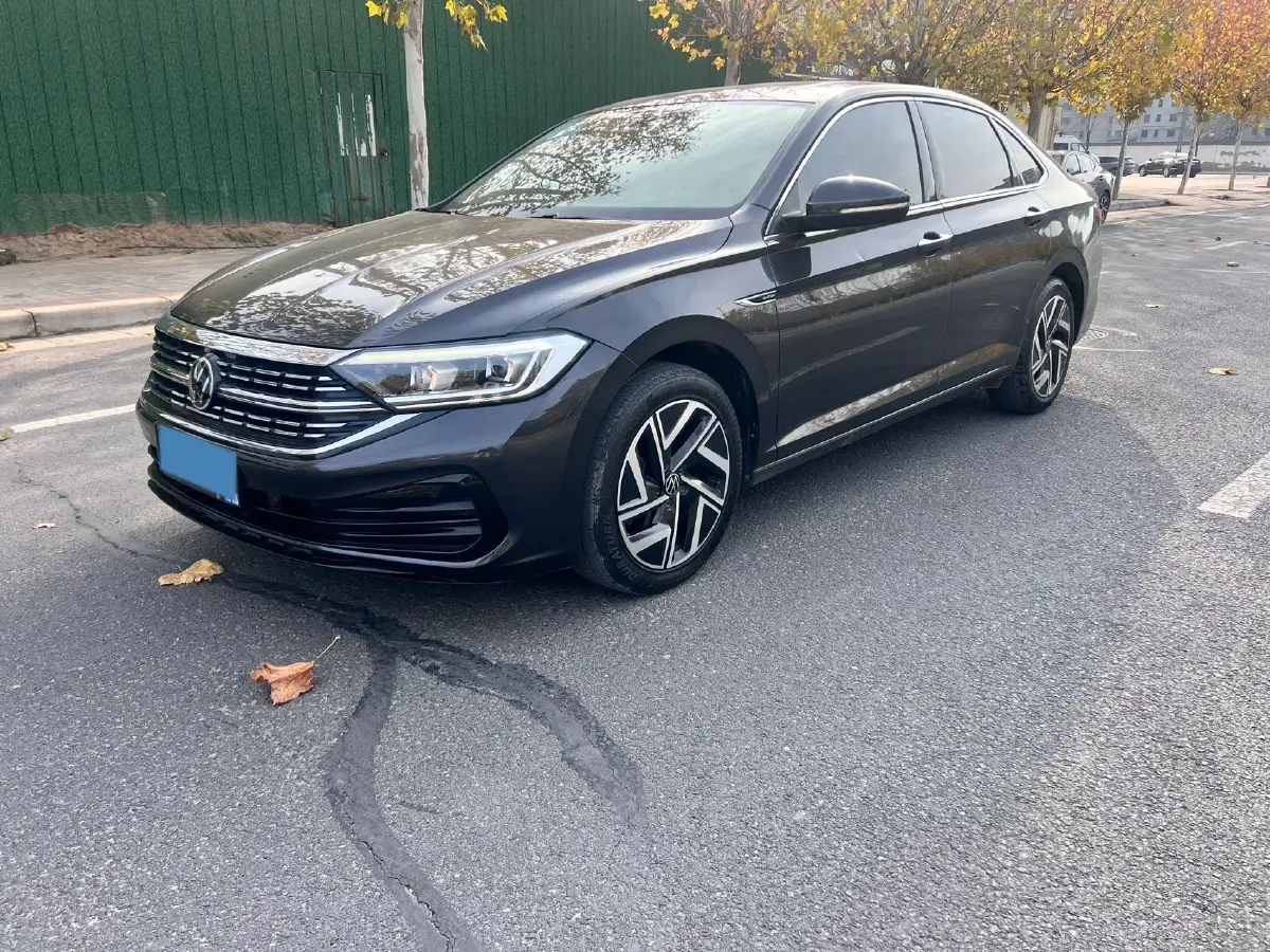 2023 Volkswagen Sagitar 1.4T 150HP L4 7DCT