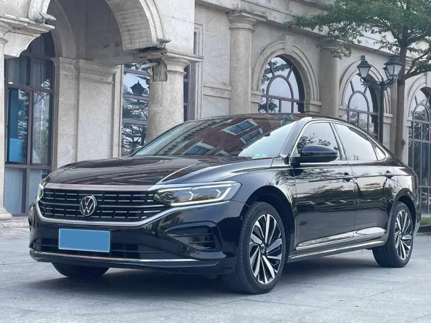 2022 Xpeng P7 BEV 60.2KWH