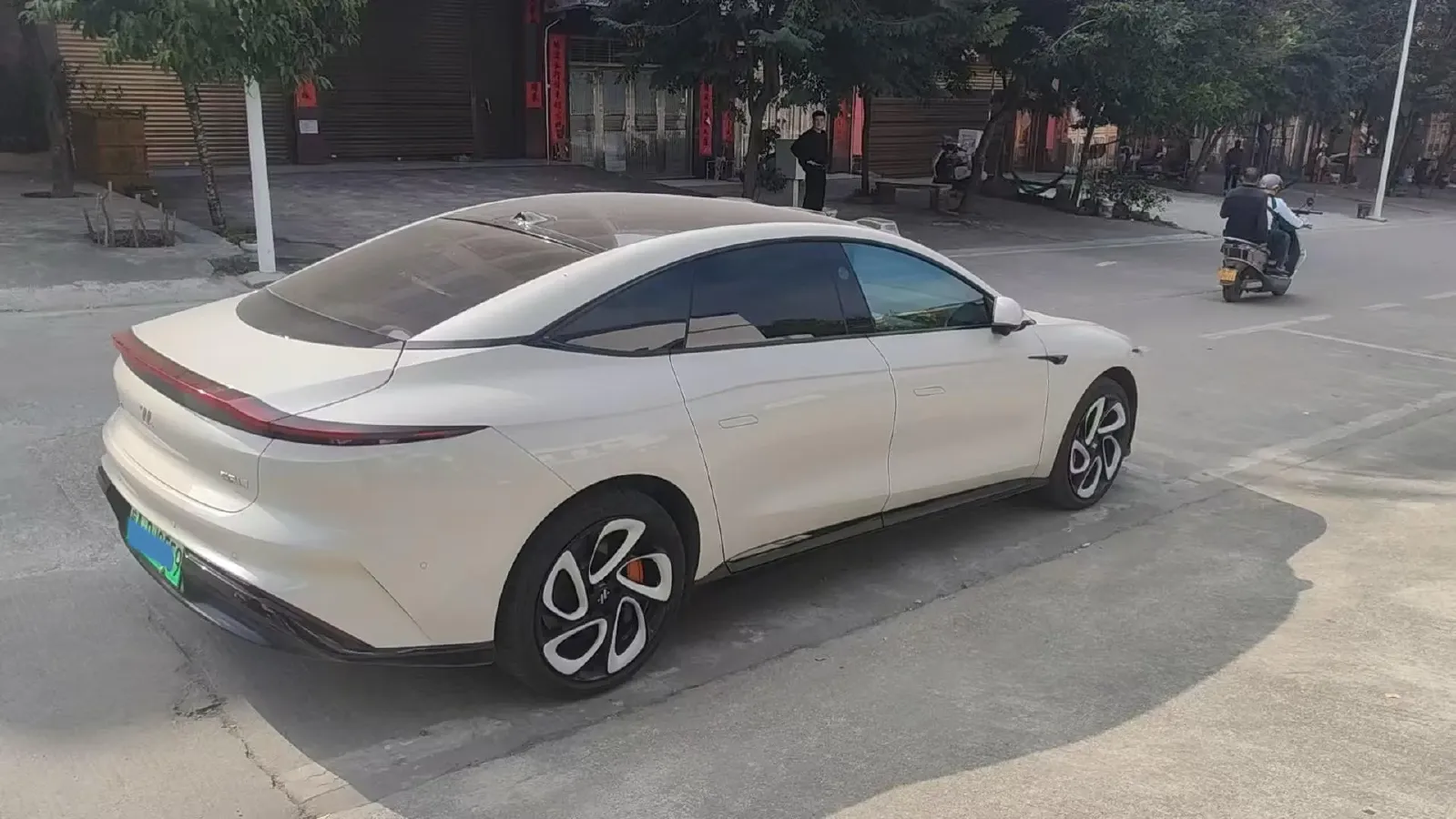 2024 IM L7 BEV 90KWH,autocango,china used car exporter,china ev exporter,chinese used car exporter,chinese used ev exporter