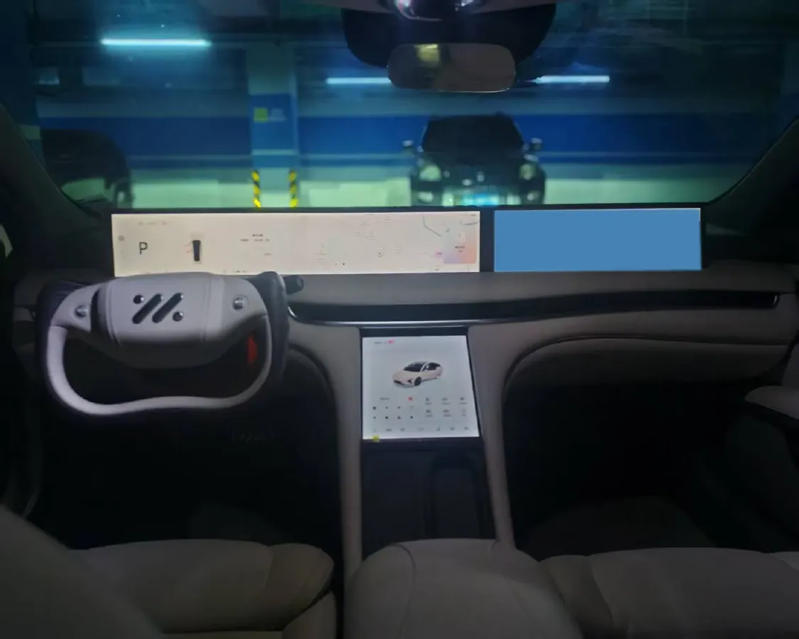 2024 IM L7 BEV 90KWH,autocango,china used car exporter,china ev exporter,chinese used car exporter,chinese used ev exporter