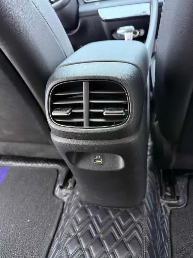 2022 Hyundai Elantra 1.5L 115HP L4 CVT,autocango,china used car exporter,china ev exporter,chinese used car exporter,chinese used ev exporter