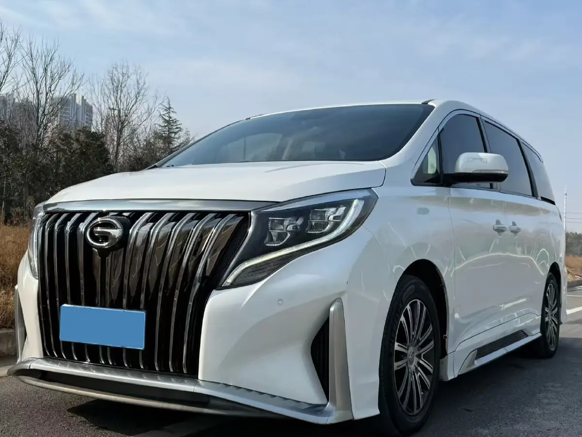 2021 GAC Trumpchi M8 2.0T 252HP L4 8AT