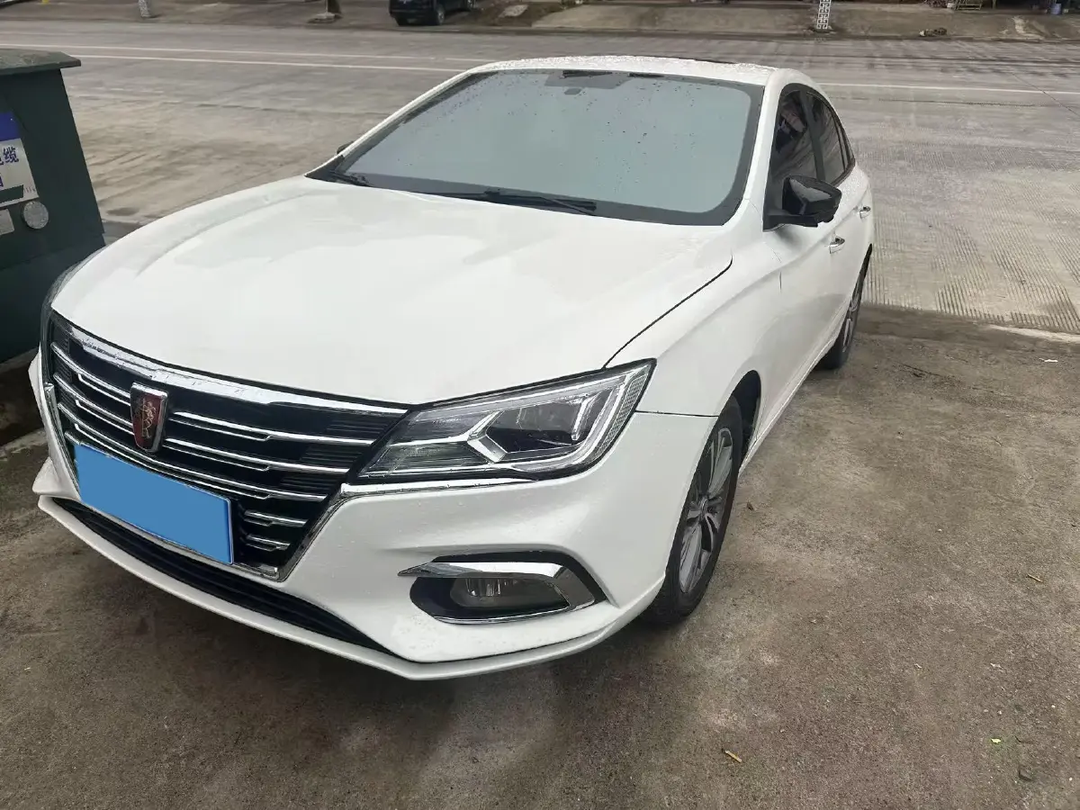2019 Roewe i5 1.5L 120HP L4 CVT