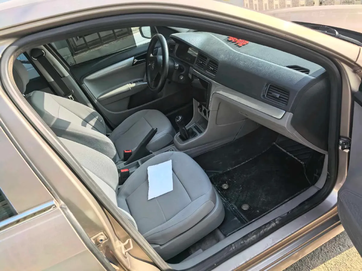 2018 Soueast DX7 1.5T 156HP L4 6MT,autocango,china used car exporter,china ev exporter,chinese used car exporter,chinese used ev exporter