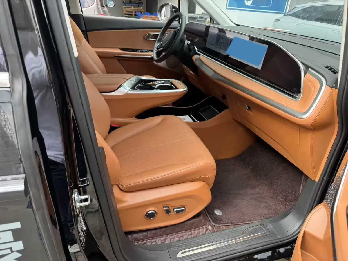 2024 MAXUS DaJia 9 1.5T 150HP L4 1DHT PHEV 39.7KWH,autocango,china used car exporter,china ev exporter,chinese used car exporter,chinese used ev exporter