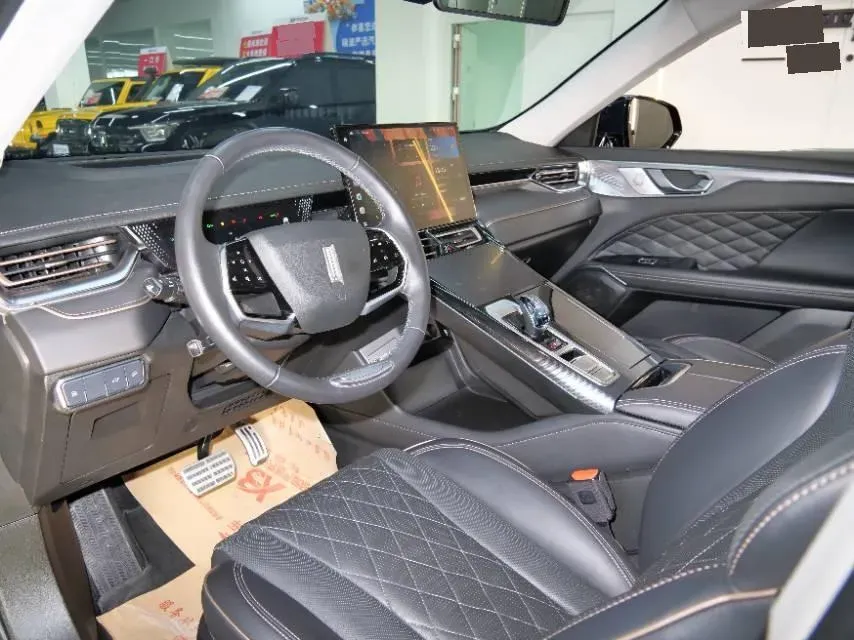 2022 WEY Mocha 1.5T 156HP L4 2DHT PHEV 39.67KWH,autocango,china used car exporter,china ev exporter,chinese used car exporter,chinese used ev exporter