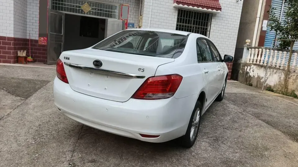 2018 BYD e5 BEV 60.48KWH,autocango,china used car exporter,china ev exporter,chinese used car exporter,chinese used ev exporter