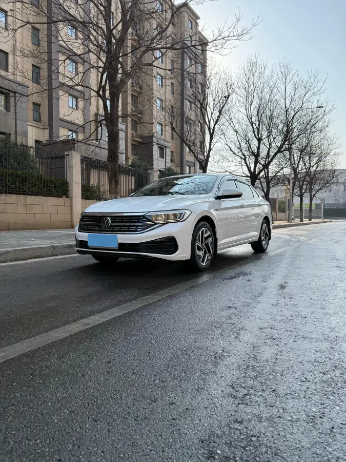 2023 Volkswagen Sagitar 1.4T 150HP L4 7DCT