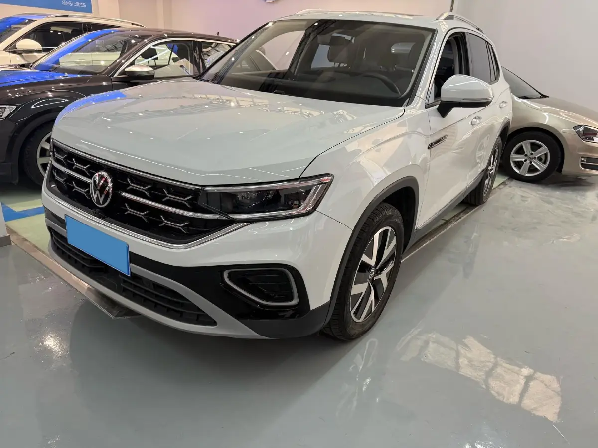 2023 Volkswagen Tayron 1.5T 160HP L4 7DCT