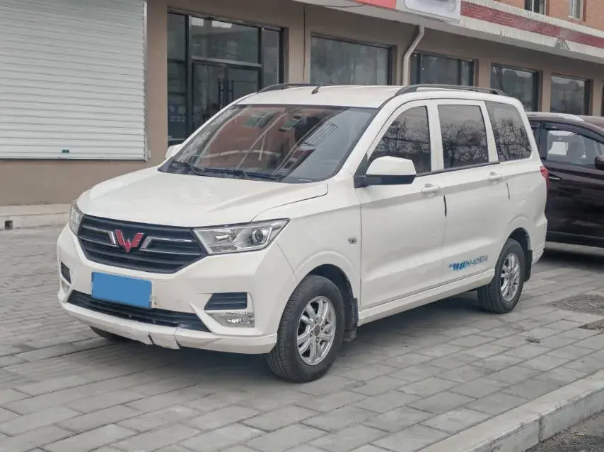 2018 WuLing HongGuang 1.5L 105HP L4 5MT