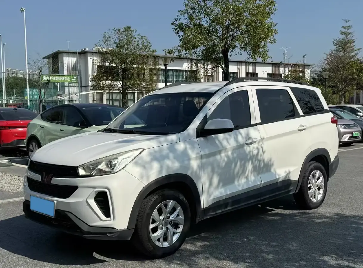 2019 WuLing HongGuang S3 1.5L 99HP L4 6MT