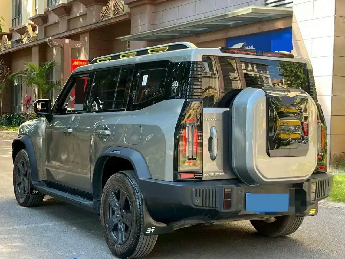 2023 Jetour Traveller 1.5T 184HP L4 7DCT,autocango,china used car exporter,china ev exporter,chinese used car exporter,chinese used ev exporter