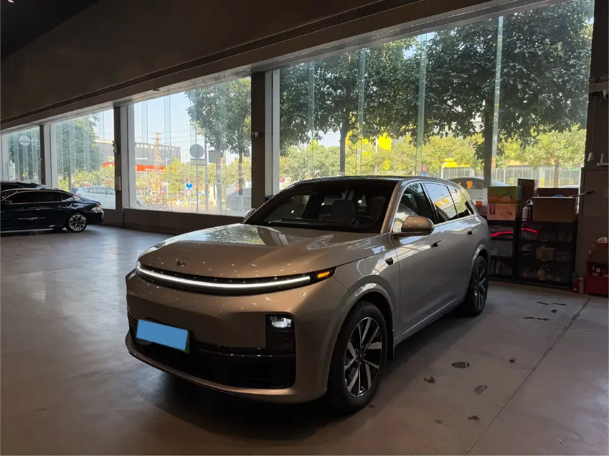 2023 Li L7 Range Extended 154HP REEV 40.9KWH