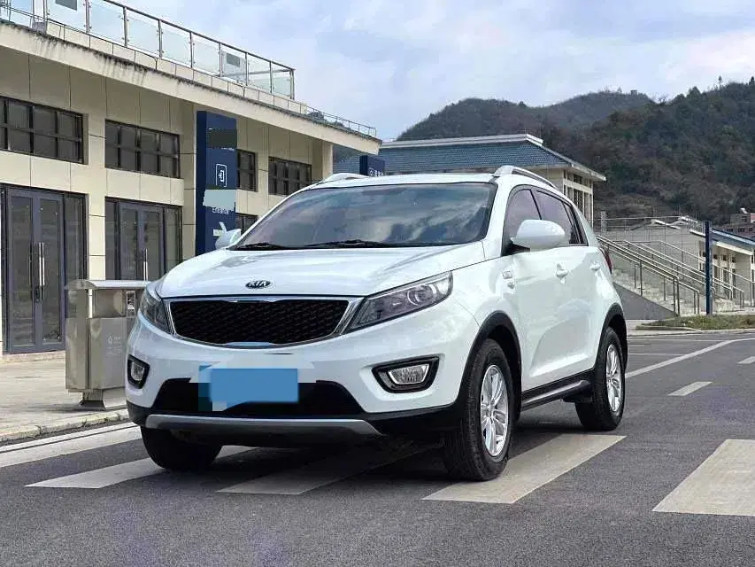 2016 Kia Sportage R 2.0L 165HP L4 6AT