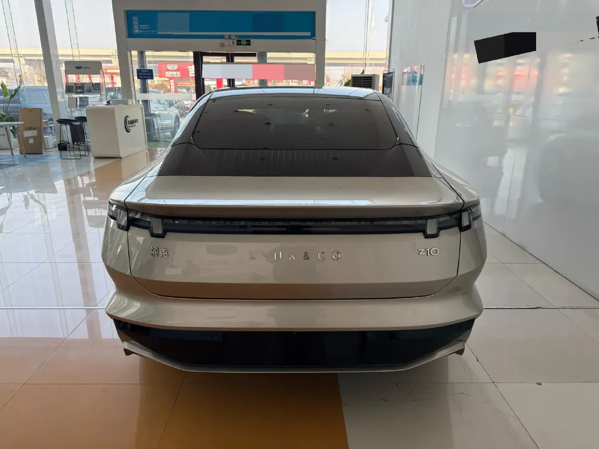 2025 LYNK&CO Z10 BEV 95KWH,autocango,china used car exporter,china ev exporter,chinese used car exporter,chinese used ev exporter