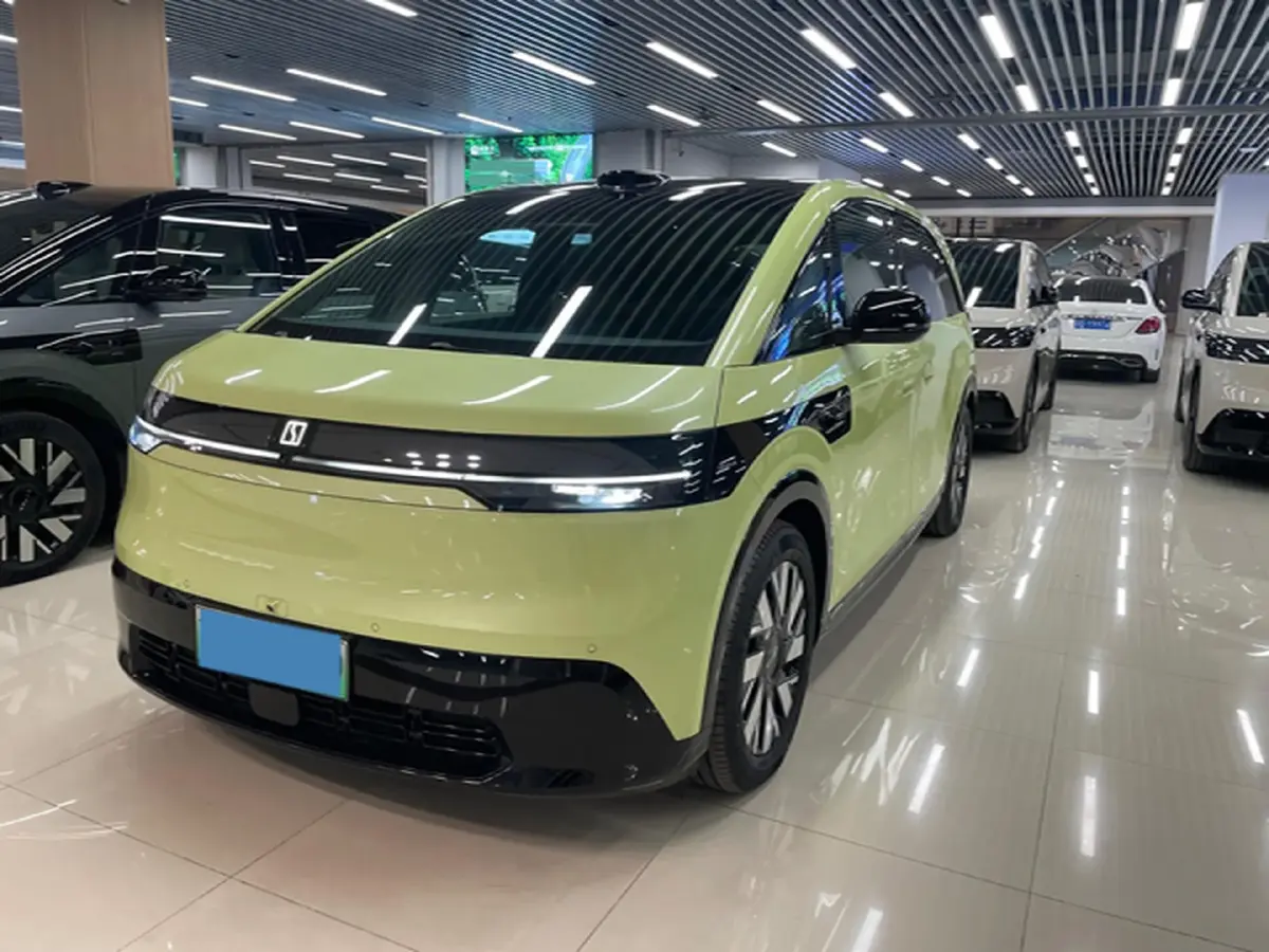 2025 Zeekr MIX BEV 102KWH