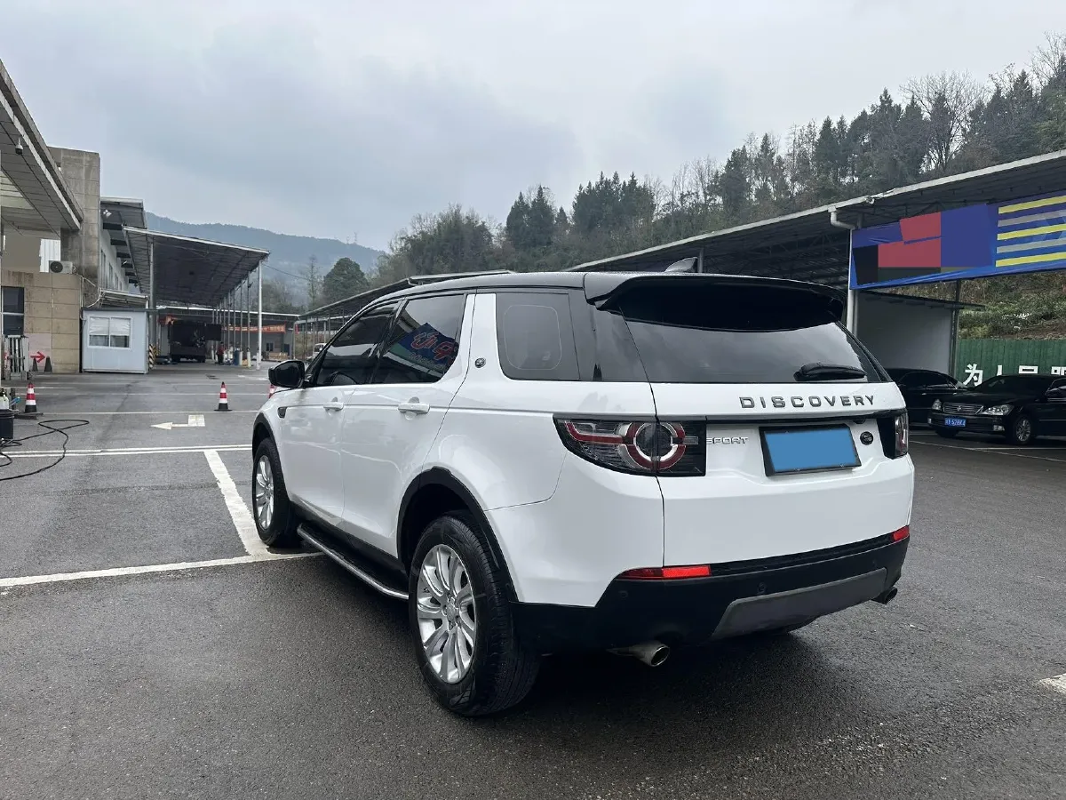 2019 Land Rover Discovery Sport 2.0T 241HP L4 9AT,autocango,china used car exporter,china ev exporter,chinese used car exporter,chinese used ev exporter