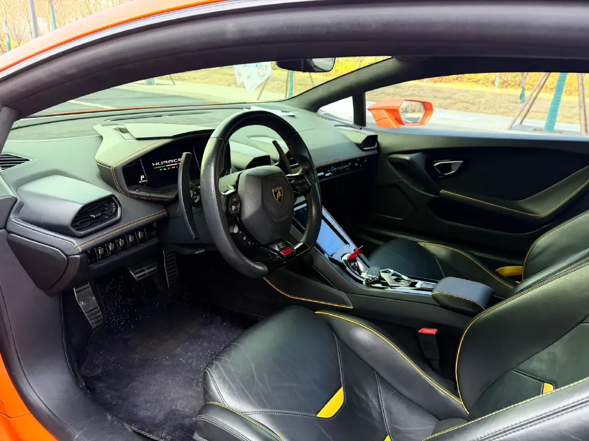 2020 Lamborghini Huracán 5.2L 611HP V10 7DCT,autocango,china used car exporter,china ev exporter,chinese used car exporter,chinese used ev exporter