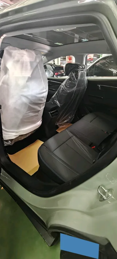 2023 Roewe F7 BEV 64KWH,autocango,china used car exporter,china ev exporter,chinese used car exporter,chinese used ev exporter