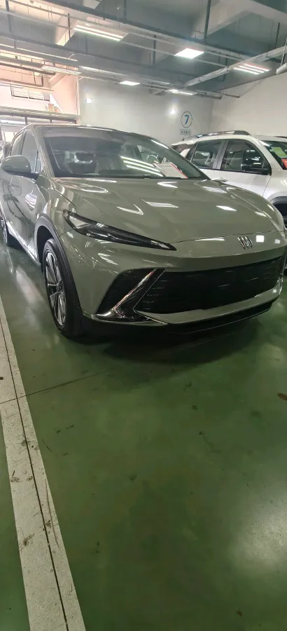 2023 Roewe F7 BEV 64KWH,autocango,china used car exporter,china ev exporter,chinese used car exporter,chinese used ev exporter