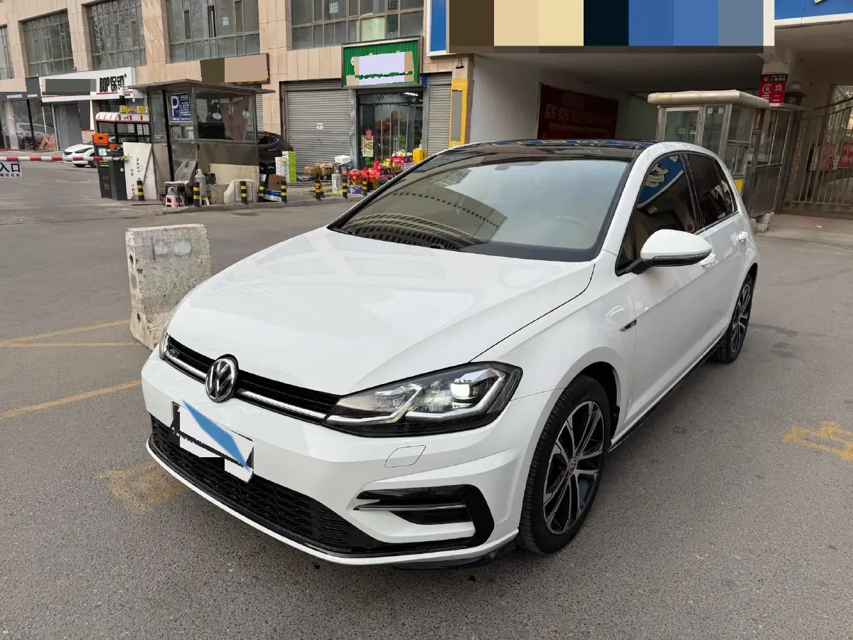 2018 Volkswagen Golf 1.4T 150HP L4 7DCT