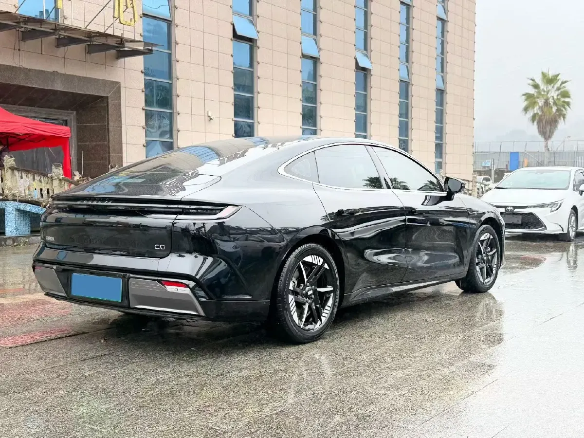 2024 Geely Galaxy E8 BEV 62KWH,autocango,china used car exporter,china ev exporter,chinese used car exporter,chinese used ev exporter