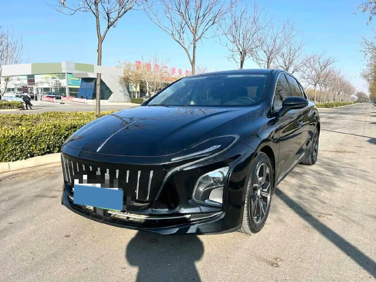2022 HongQi E-QM5 BEV 54KWH