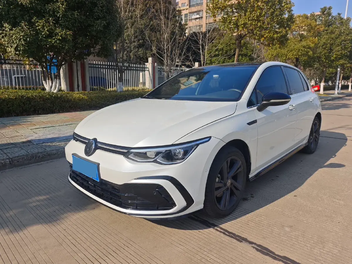 2023 Volkswagen Golf 1.4T 150HP L4 7DCT