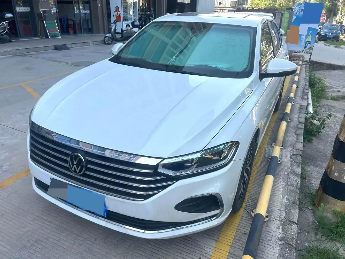 2023 Volkswagen Lavida 1.5L 113HP L4 6AT