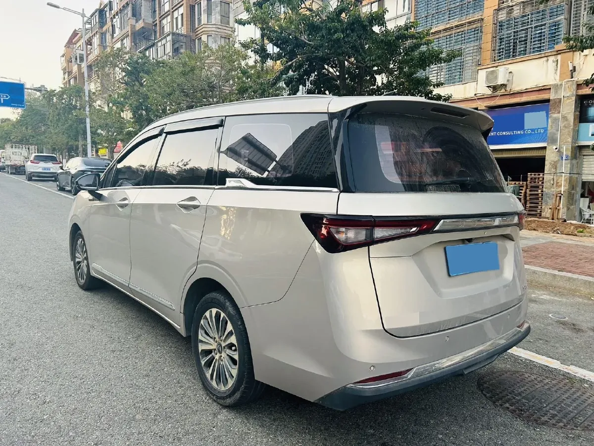 2022 Venucia T60 1.6L 126HP L4 CVT,autocango,china used car exporter,china ev exporter,chinese used car exporter,chinese used ev exporter