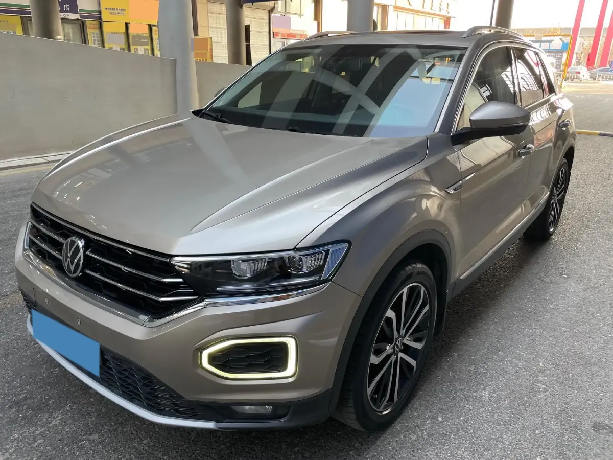 2021 Volkswagen T-Roc 1.4T 150HP L4 7DCT