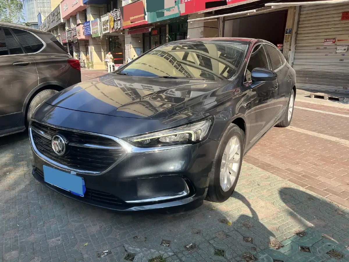 2021 Buick Larcosse 1.5T 169HP L4 9AT