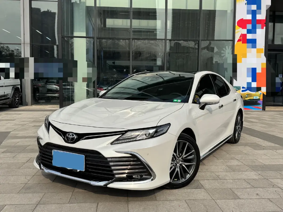2023 Toyota Camry 2.5L 207HP L4 8AT