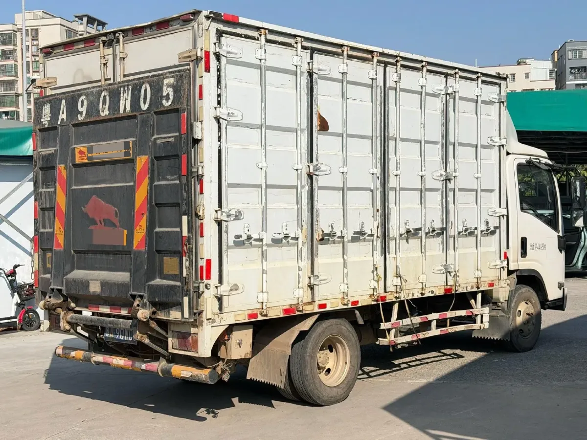 2021 Isuzu T17 3.0T 142HP L4 5MT,autocango,china used car exporter,china ev exporter,chinese used car exporter,chinese used ev exporter