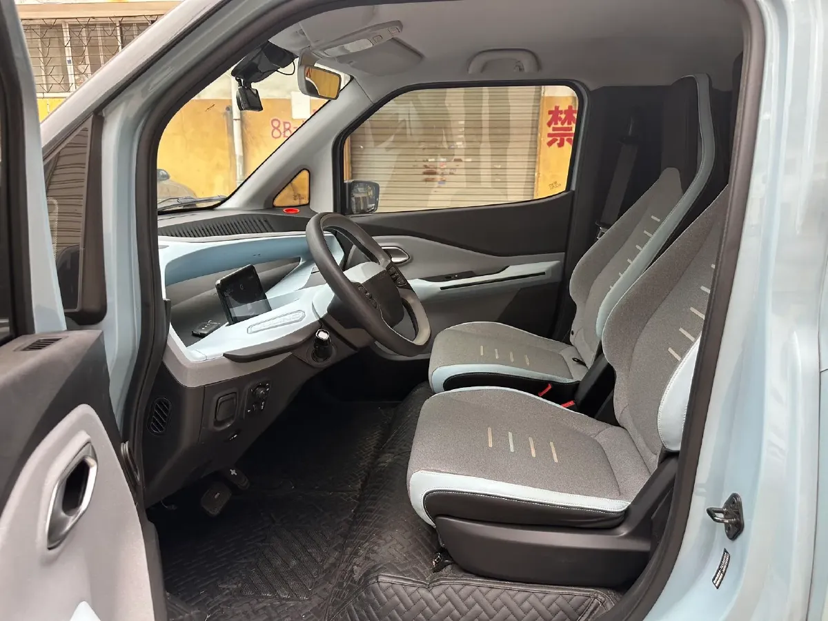 2022 WuLing Nano EV BEV 28KWH,autocango,china used car exporter,china ev exporter,chinese used car exporter,chinese used ev exporter