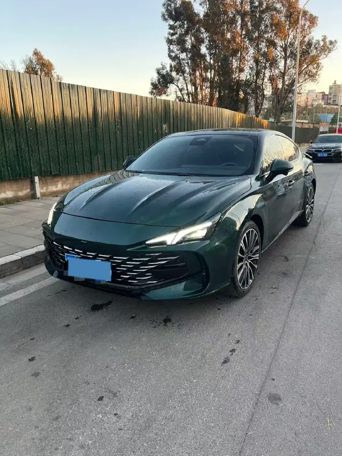 2023 MG 7 1.5T 188HP L4 7DCT