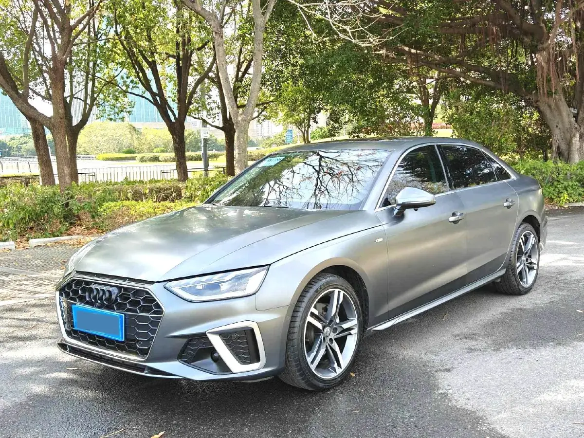 2020 Audi A4L 2.0T 190HP L4 7DCT