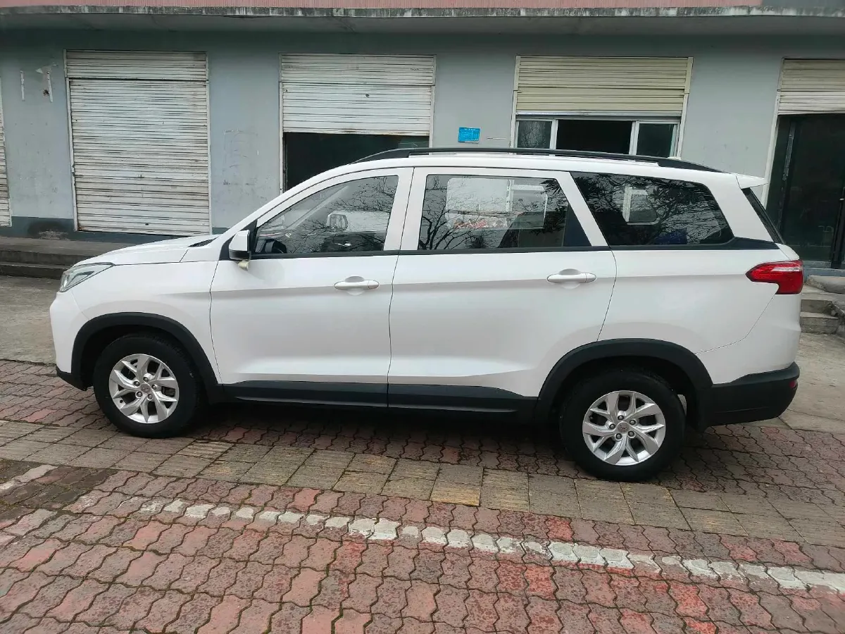 2019 JinBei JinDian 2.2L 116HP L4 5MT,autocango,china used car exporter,china ev exporter,chinese used car exporter,chinese used ev exporter