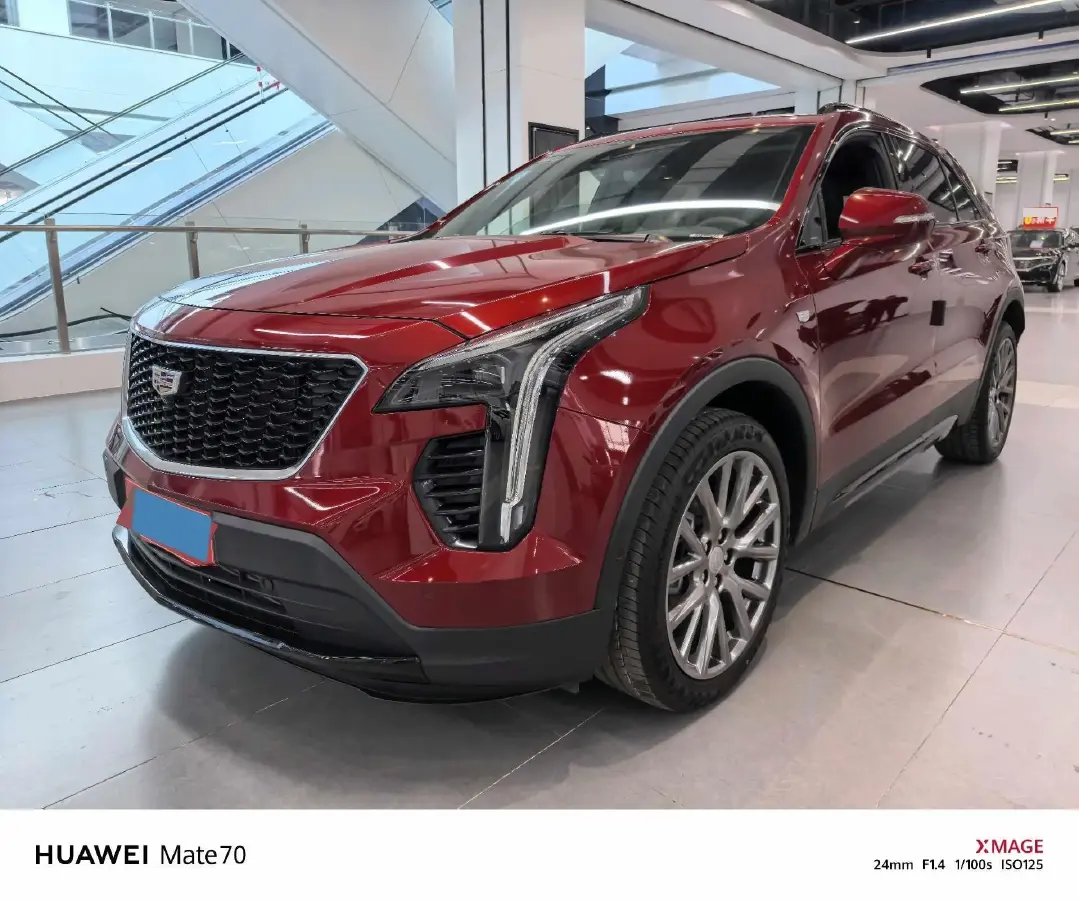 2022 Cadillac XT4 2.0T 237HP L4 9AT
