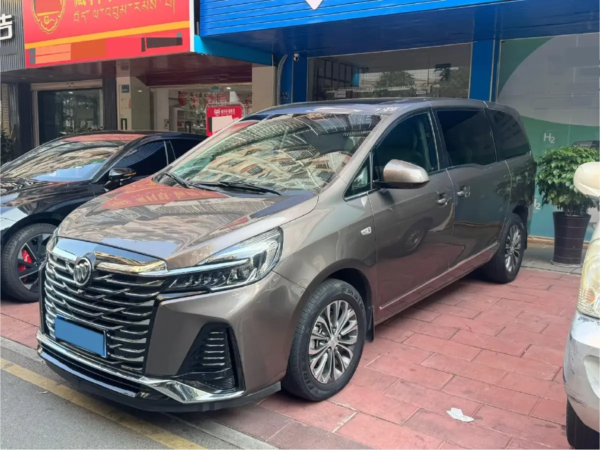 2022 Buick GL8 2.0T 237HP L4 9AT