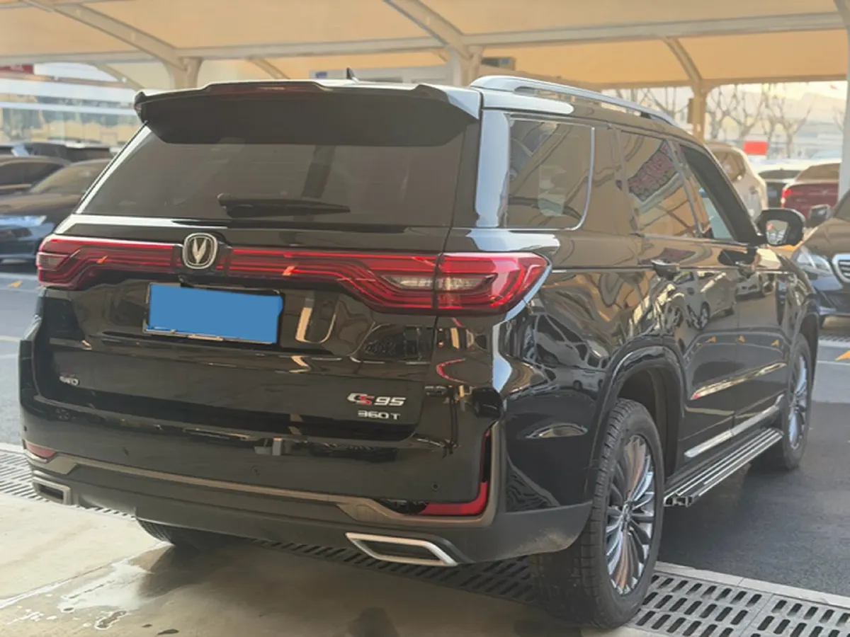 2021 ChangAn CS95 2.0T 233HP L4 6AT,autocango,china used car exporter,china ev exporter,chinese used car exporter,chinese used ev exporter