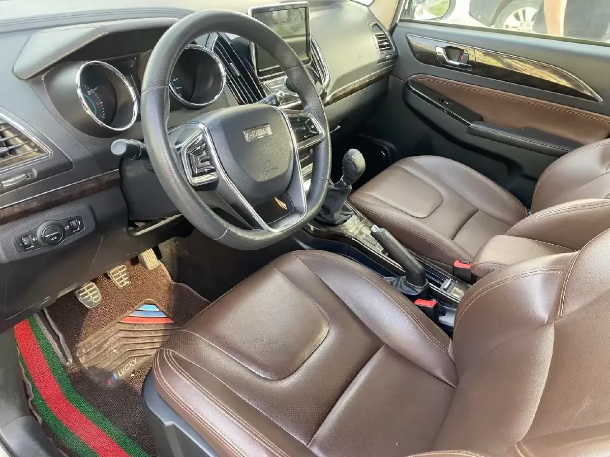 2017 LiFan XuanLang 1.8L 133HP L4 5MT,autocango,china used car exporter,china ev exporter,chinese used car exporter,chinese used ev exporter