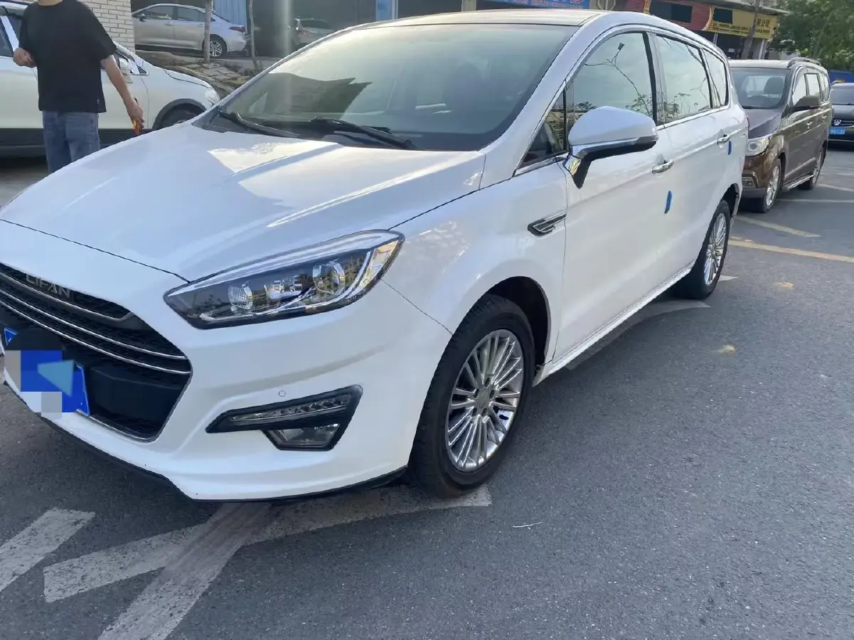 2017 LiFan XuanLang 1.8L 133HP L4 5MT