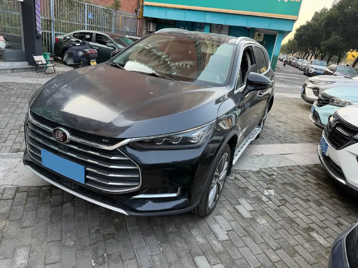 2019 BYD Tang 2.0T 192HP L4 6AT