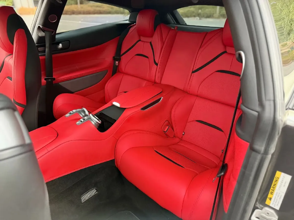 2017 Ferrari GTC4 Lusso 3.9T 609HP V8 7DCT,autocango,china used car exporter,china ev exporter,chinese used car exporter,chinese used ev exporter