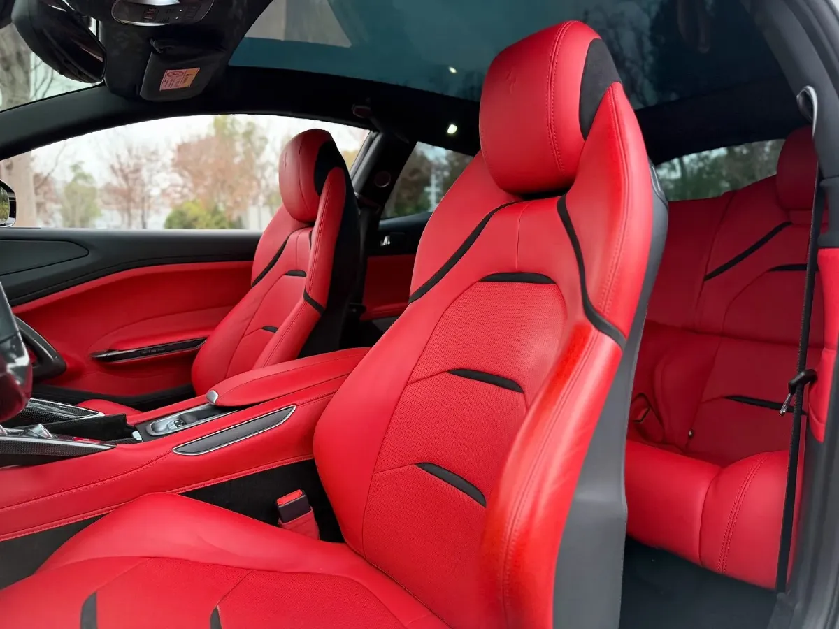 2017 Ferrari GTC4 Lusso 3.9T 609HP V8 7DCT,autocango,china used car exporter,china ev exporter,chinese used car exporter,chinese used ev exporter