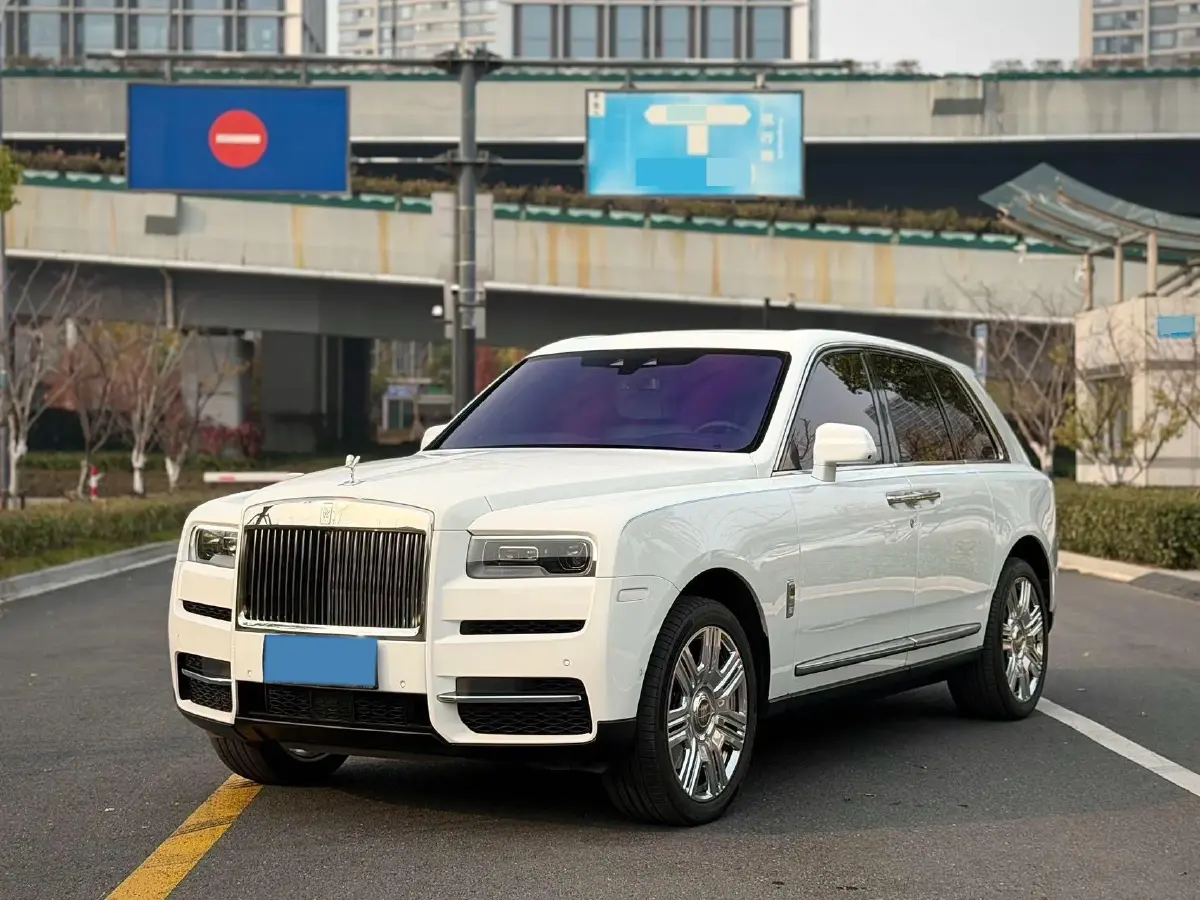 2018 Rolls-Royce Cullinan 6.7T 571HP V12 8AT